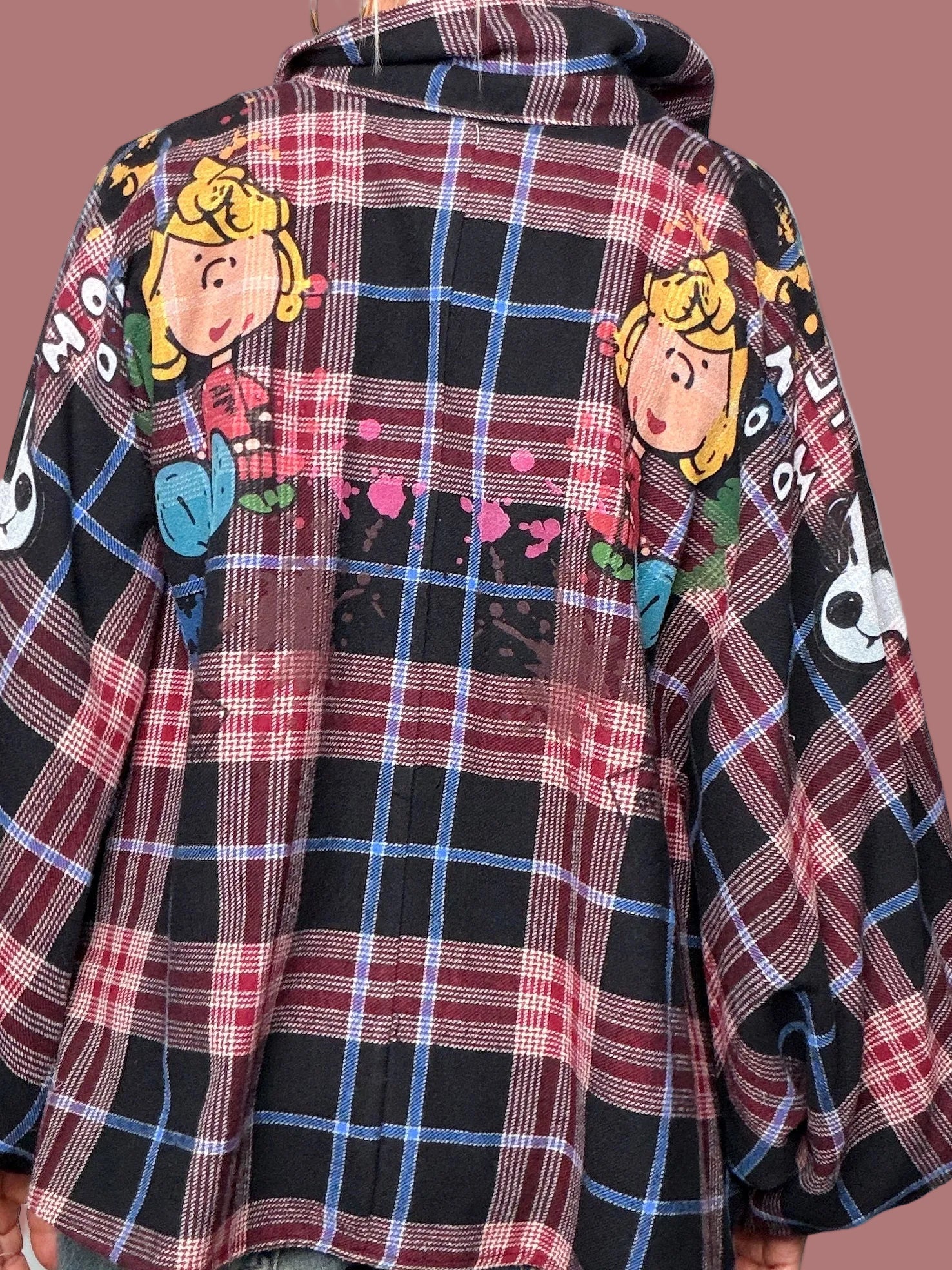 Camicia oversize a quadri con stampa cartoon