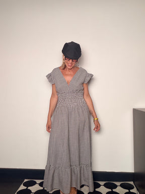 Abito Maxi Vichy con Scollo a V e Volant — Blu/Bianco e Nero/Bianco