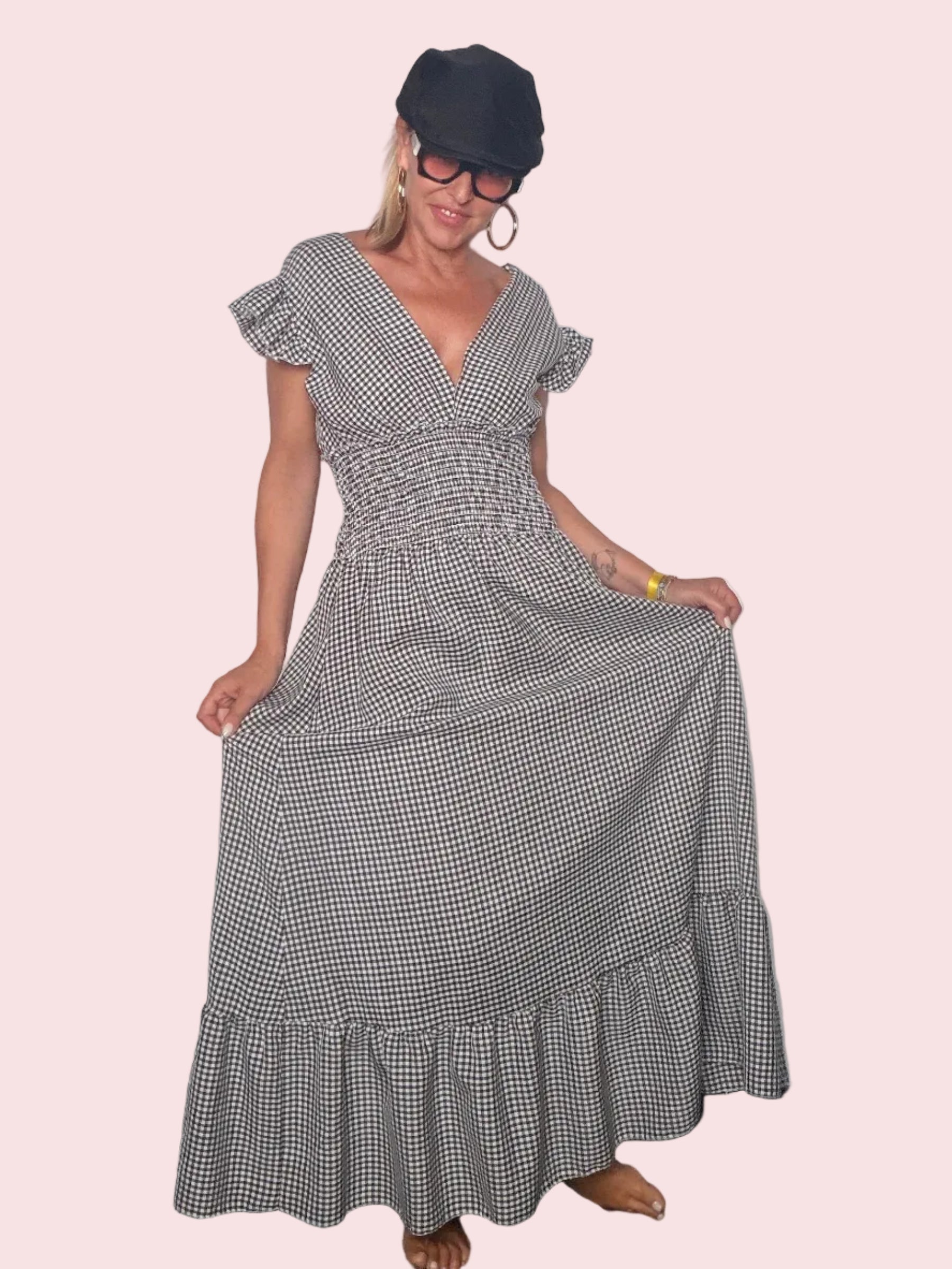 Abito Maxi Vichy con Scollo a V e Volant — Blu/Bianco e Nero/Bianco
