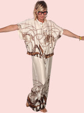 Completo Equestre Satinato — Giacca Kimono e Pantaloni Palazzo