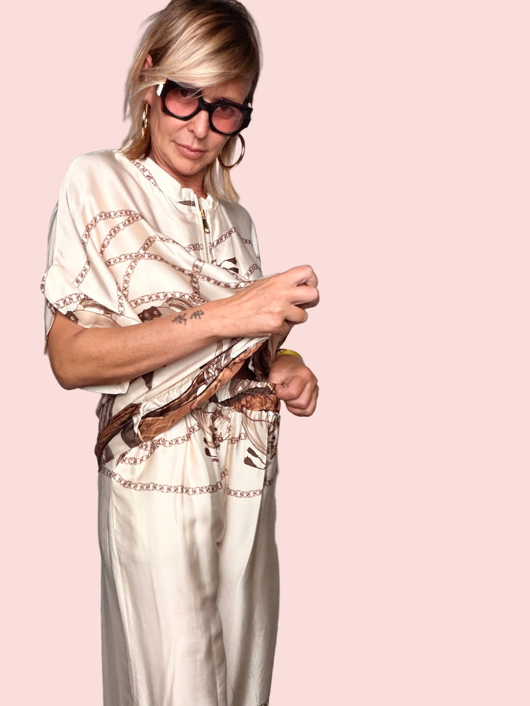Completo Equestre Satinato — Giacca Kimono e Pantaloni Palazzo