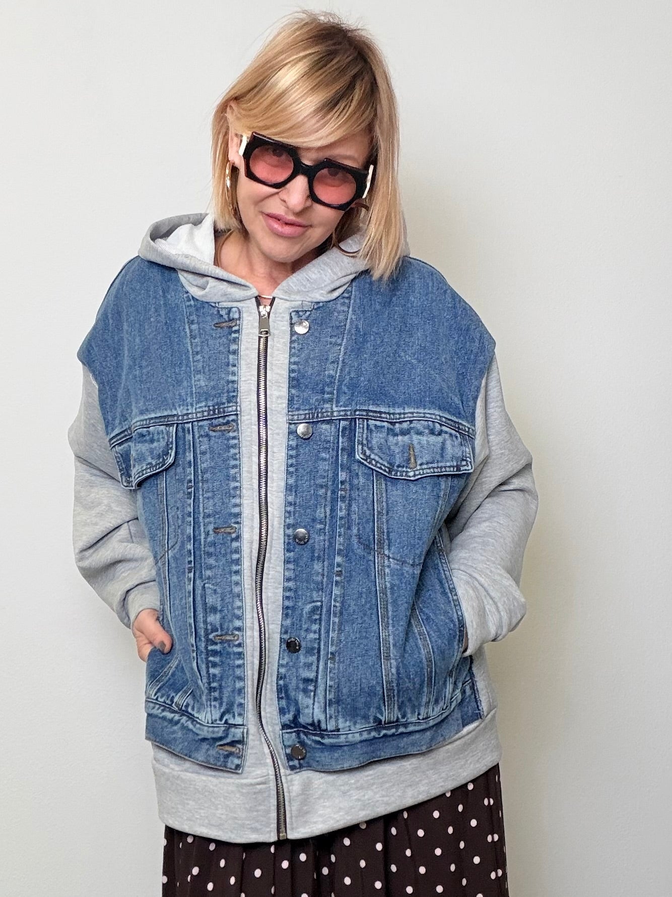 Giacca Ibrida Denim e Felpa con Cappuccio