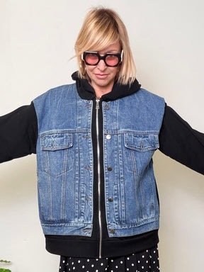 Giacca Ibrida Denim e Felpa con Cappuccio