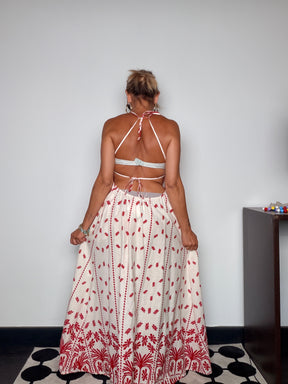 Abito Maxi Halter — Ricamo Folk Rosso su Fondo Avorio