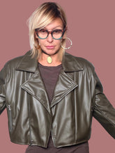 Chiodo in Ecopelle con Zip Asimmetrica