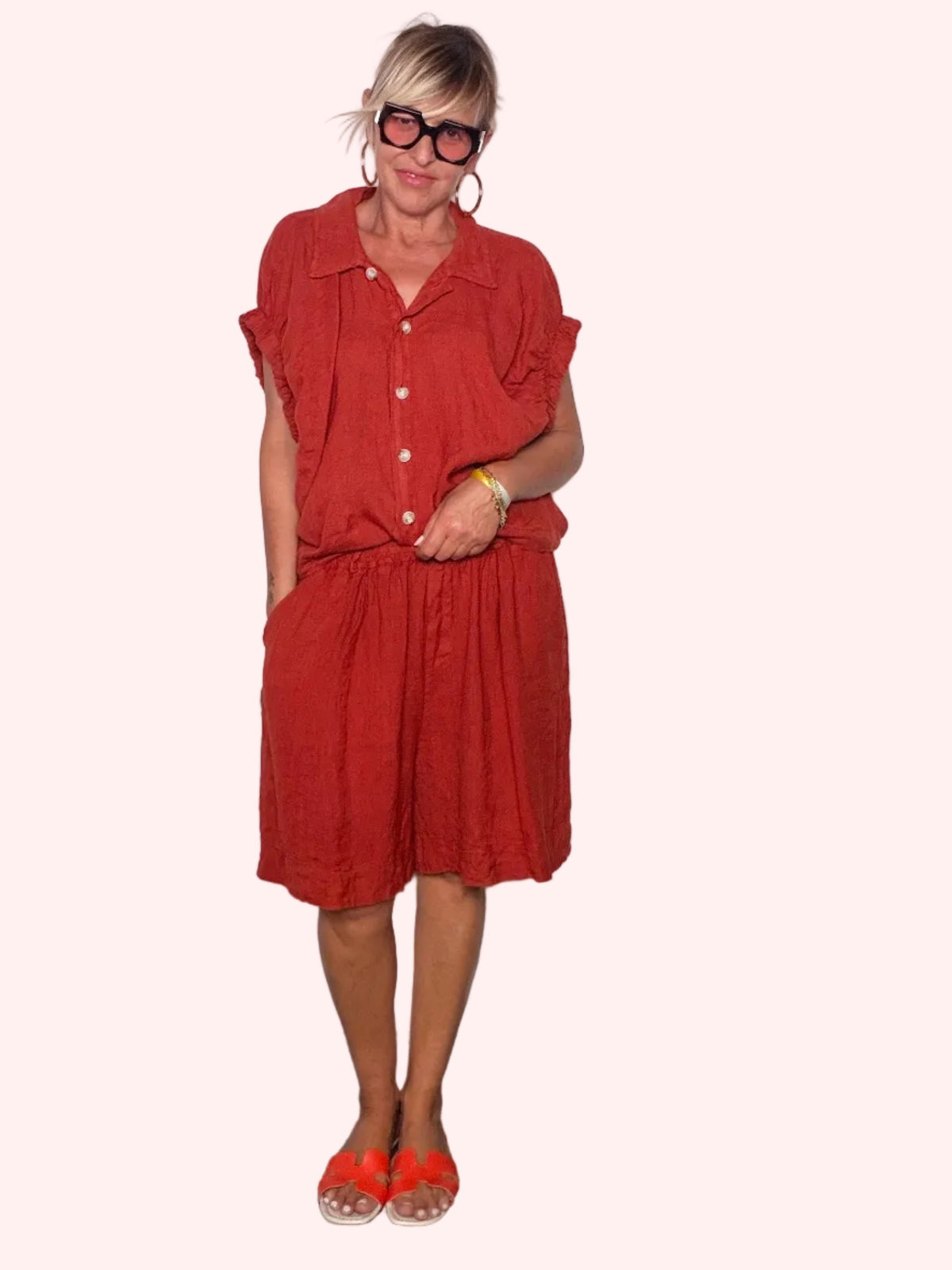 Shorts Bermuda — Terracotta Bruciata con Vita Elastica