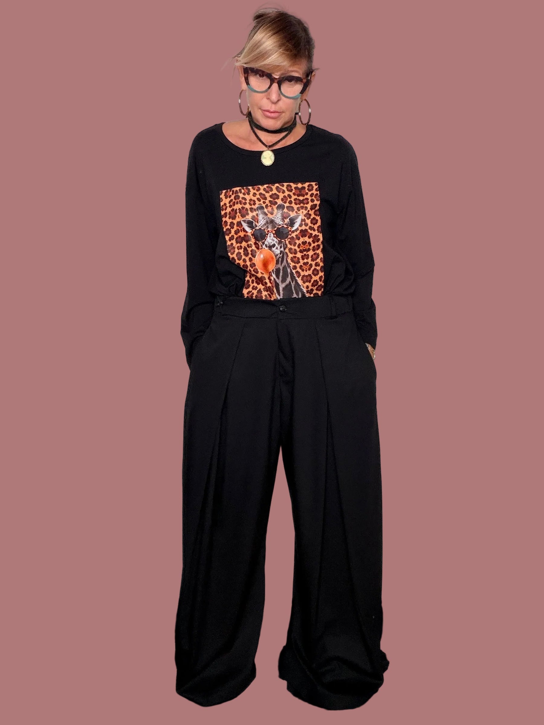 Pantalone palazzo nero a gamba ampia con tasche laterali
