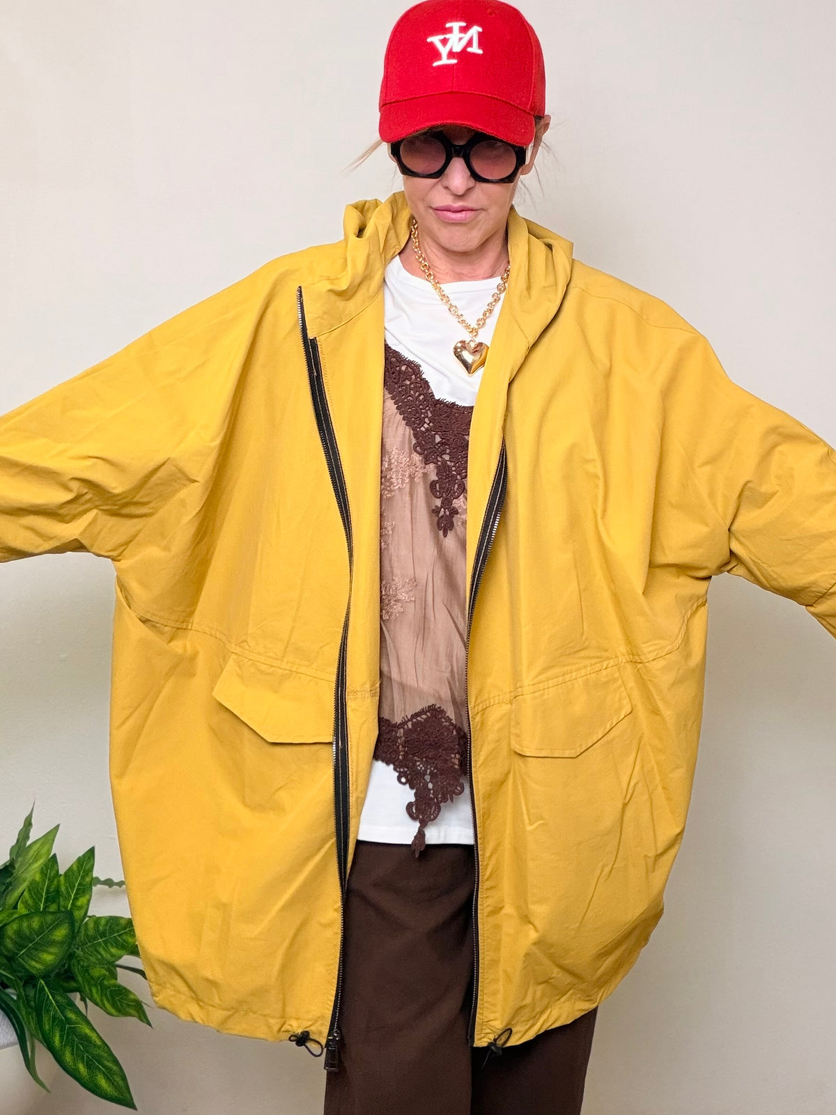 Trench Oversize  con Cappuccio "Impossible"