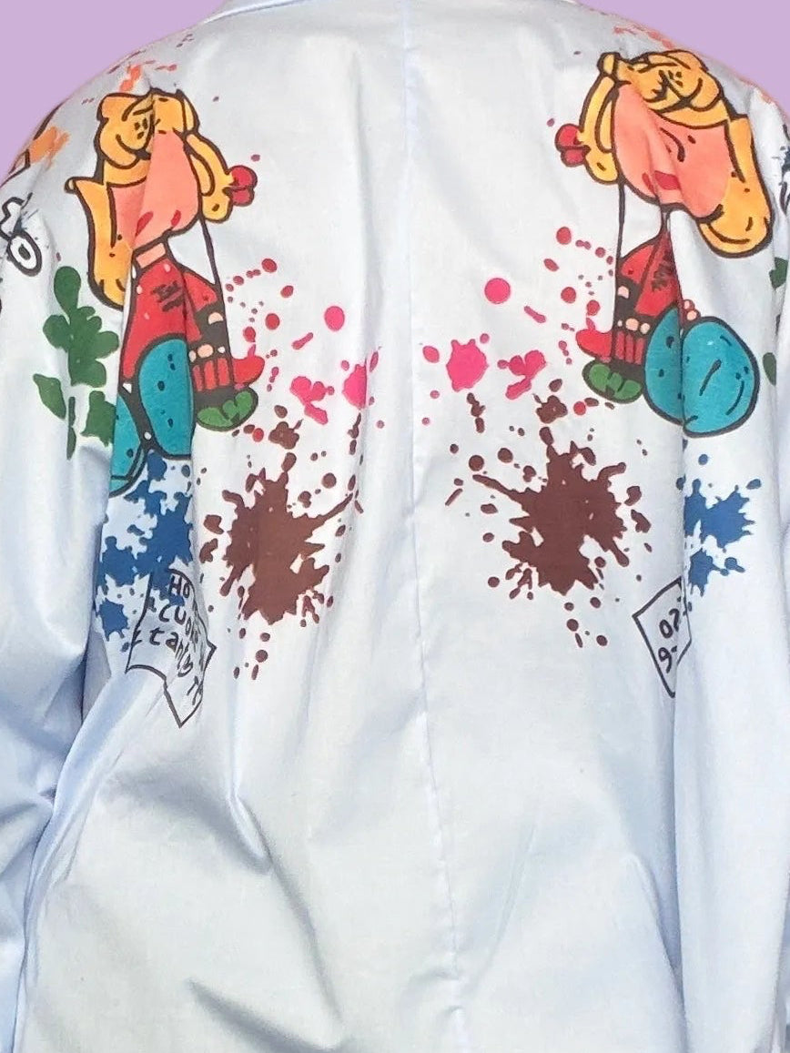 Camicia oversize Female azzurro chiaro con stampa fumetto, vista frontale