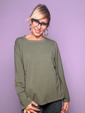 Maglia Susy Star color militare con scollo rotondo e maniche lunghe