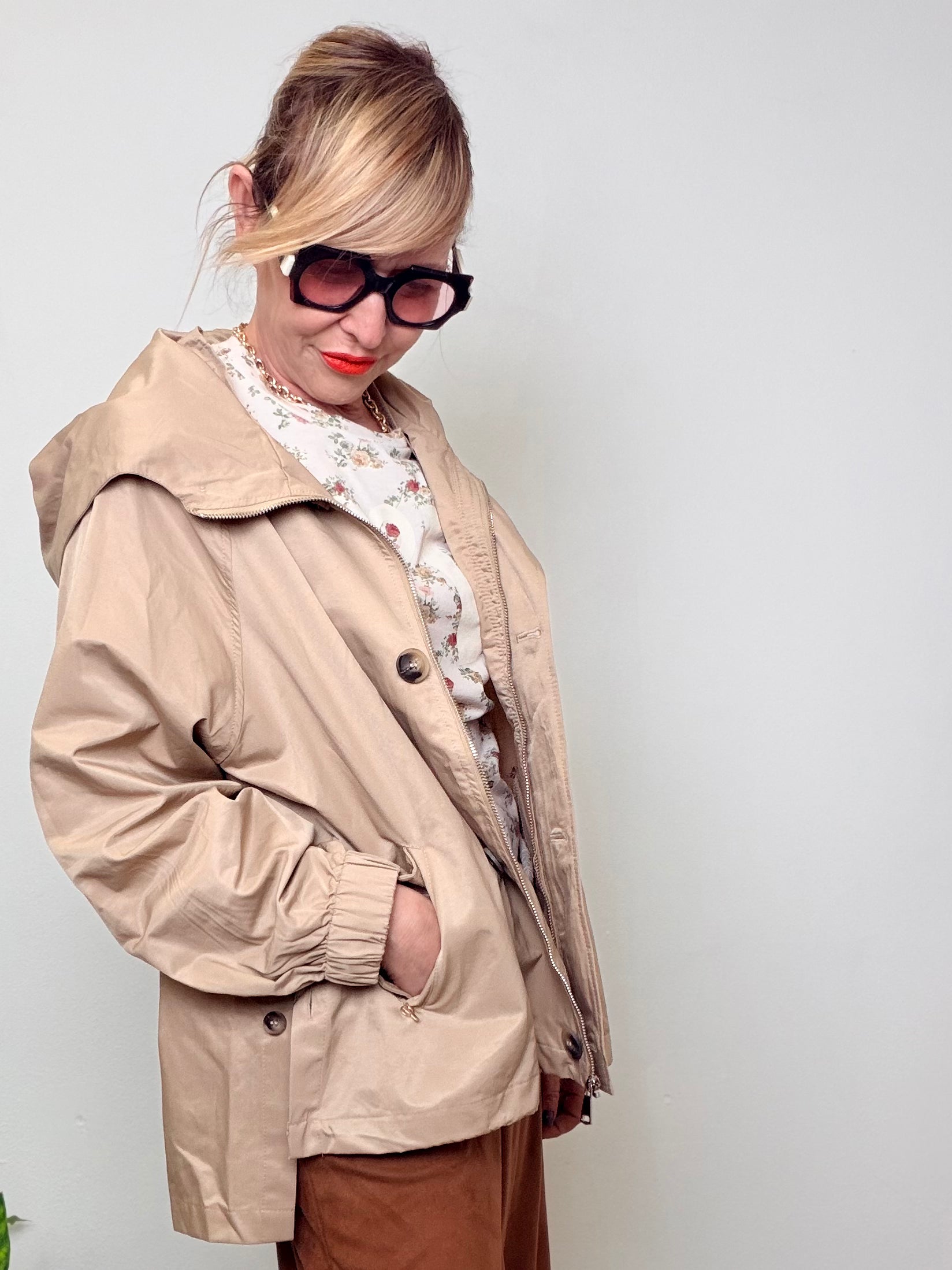 Giacca Impermeabile con Cappuccio