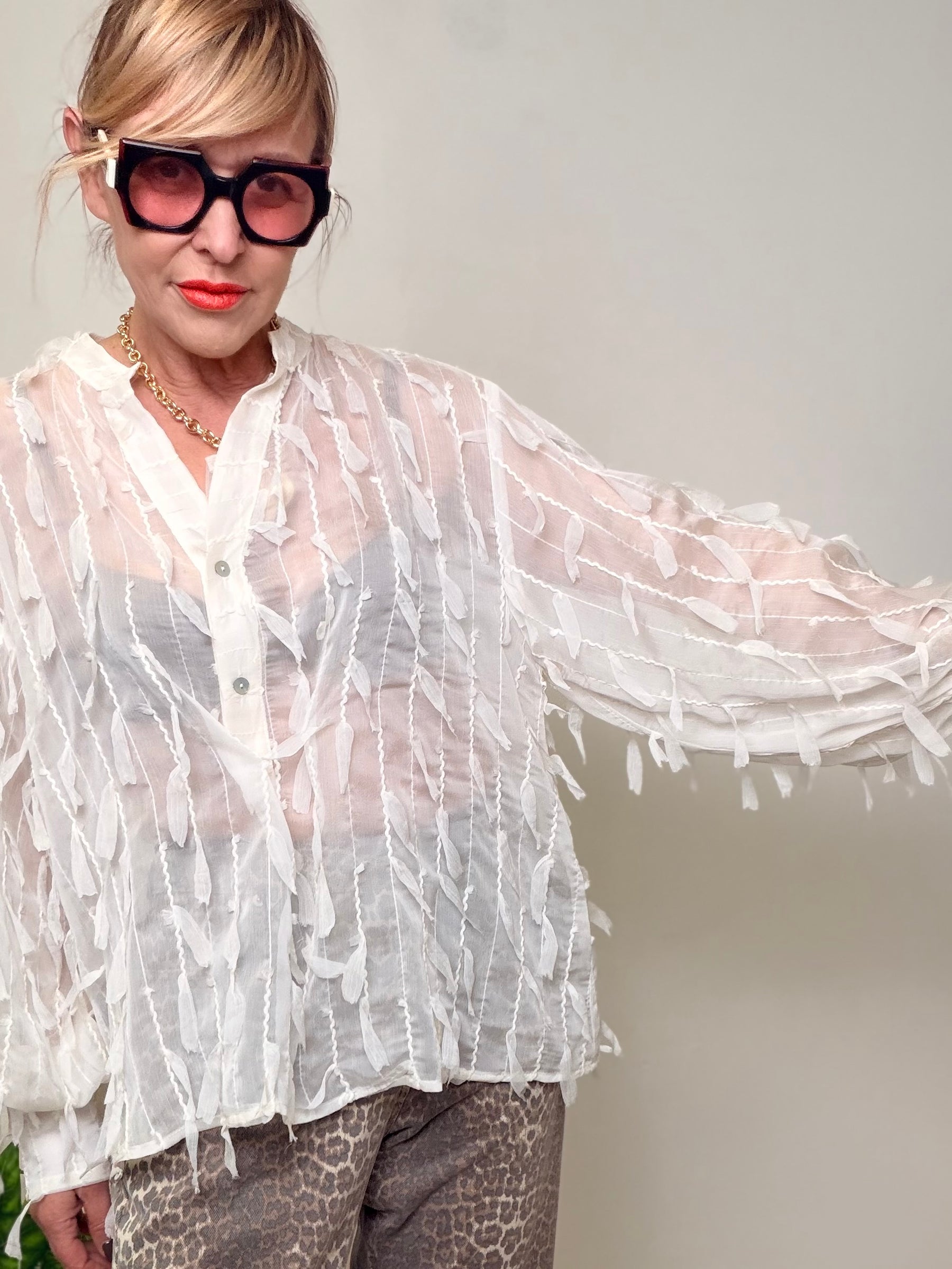 Camicia Trasparente con Frange