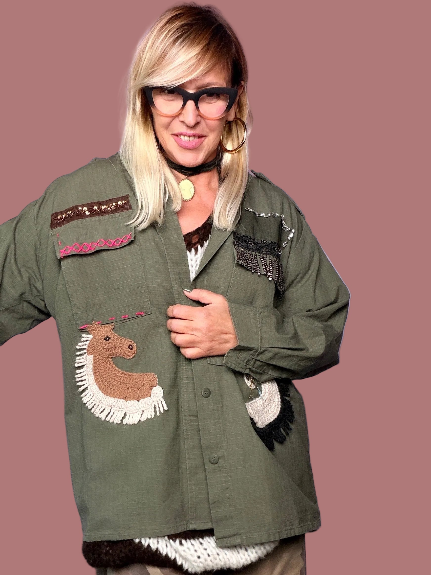 Giacca camicia verde militare vintage con cavallo e leone Female