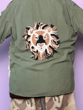 Giacca camicia verde militare vintage con cavallo e leone Female