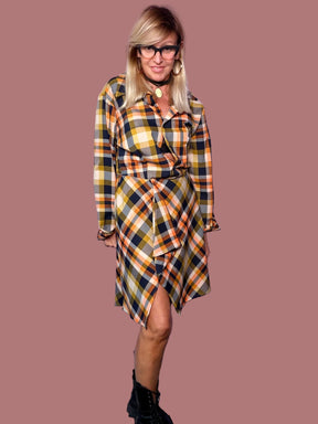 Abito chemisier a quadri con drappeggio asimmetrico Female