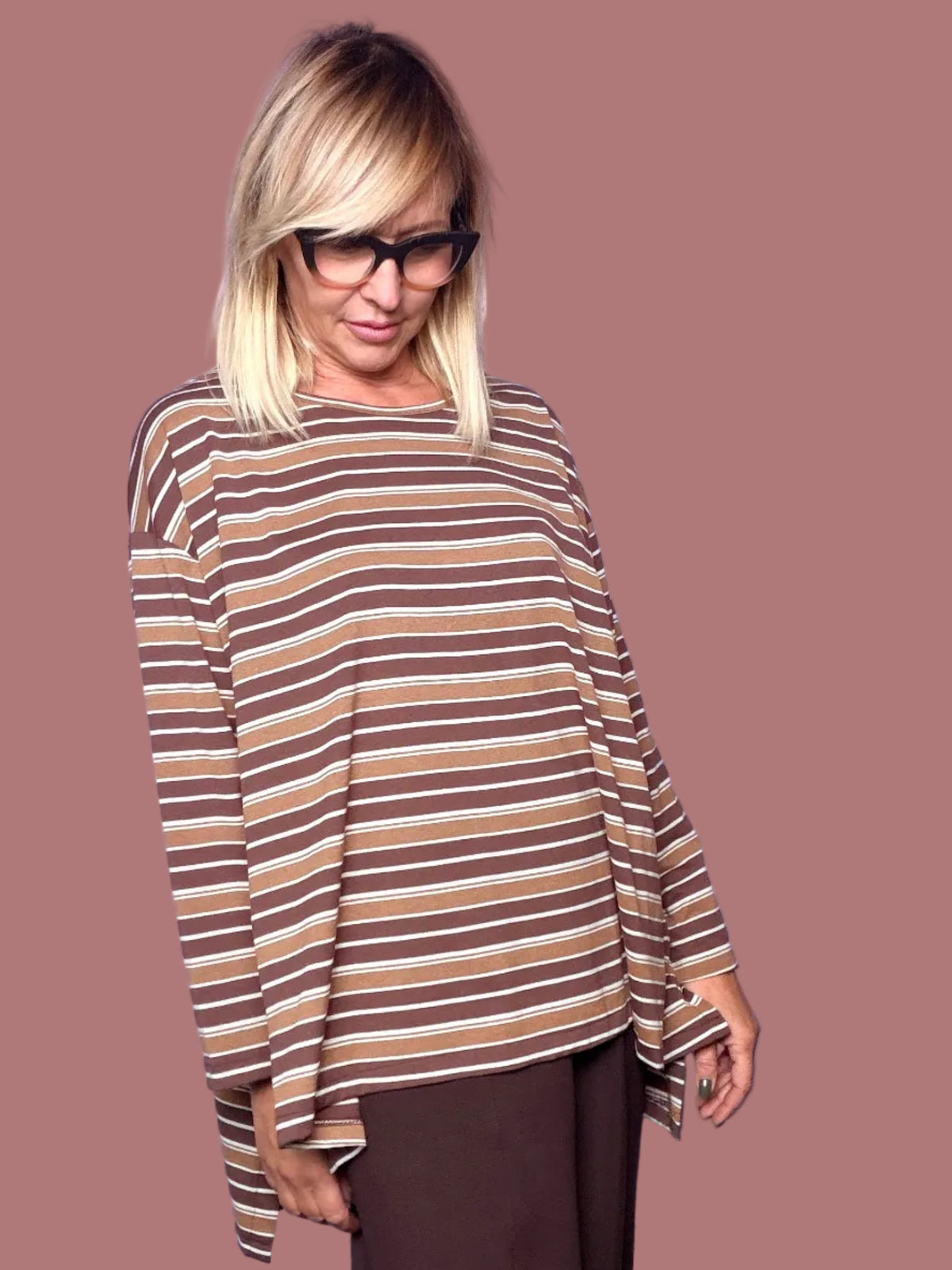 Maglia ampia a righe con fondo asimmetrico Flo&Poi
