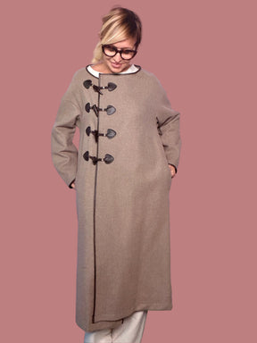 Cappotto lungo con alamari Deja Vu