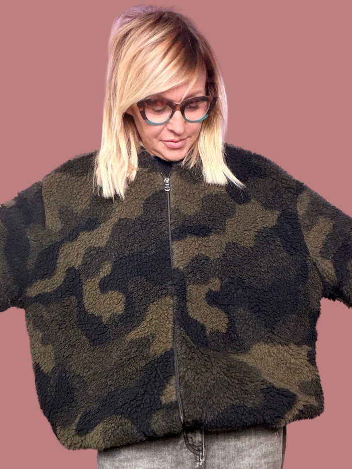 Pellicciotto Over Camouflage con Zip