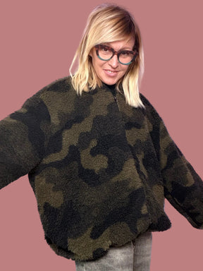 Pellicciotto Over Camouflage con Zip