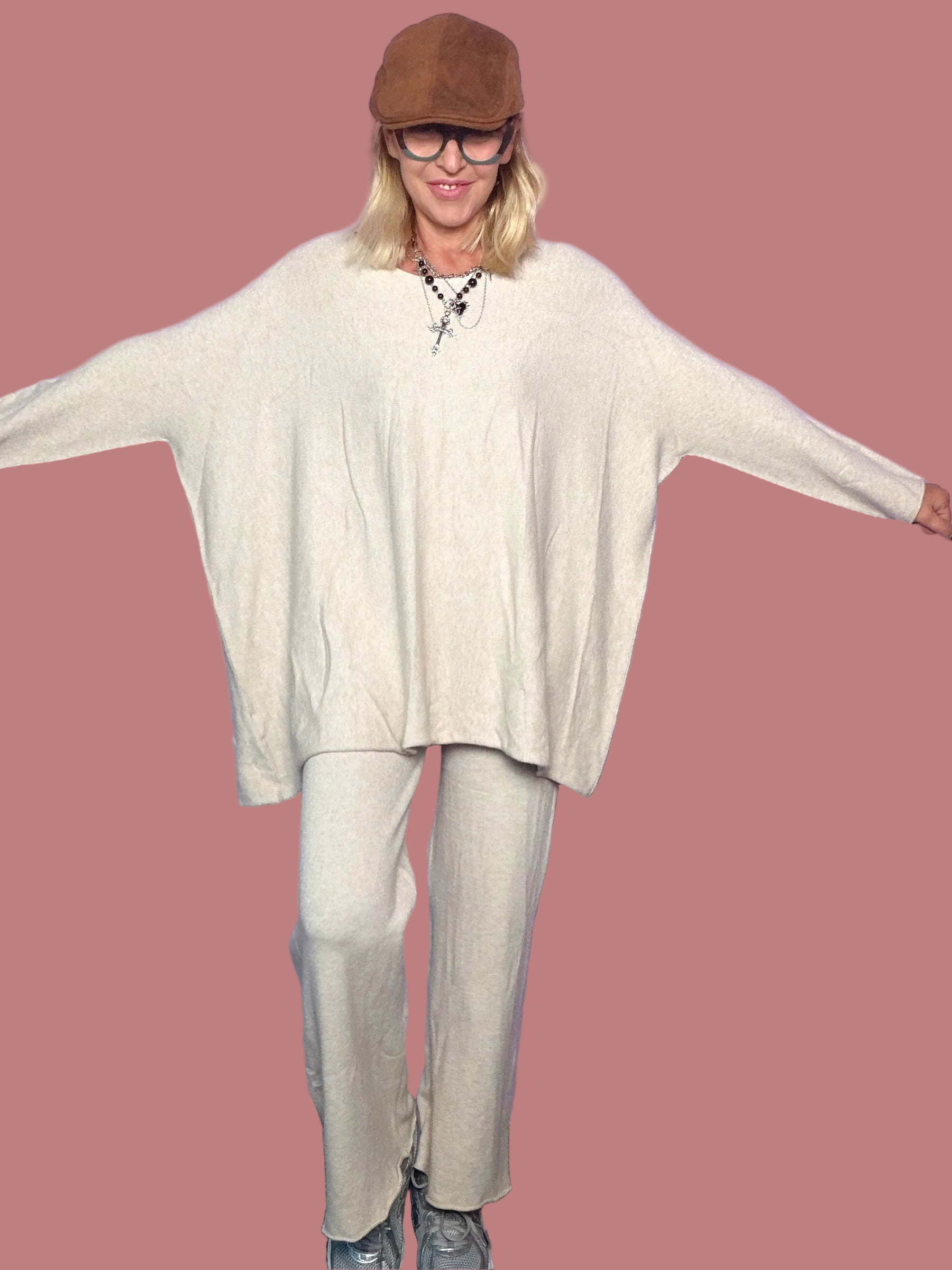 Completo over in maglia con pantalone ampio
