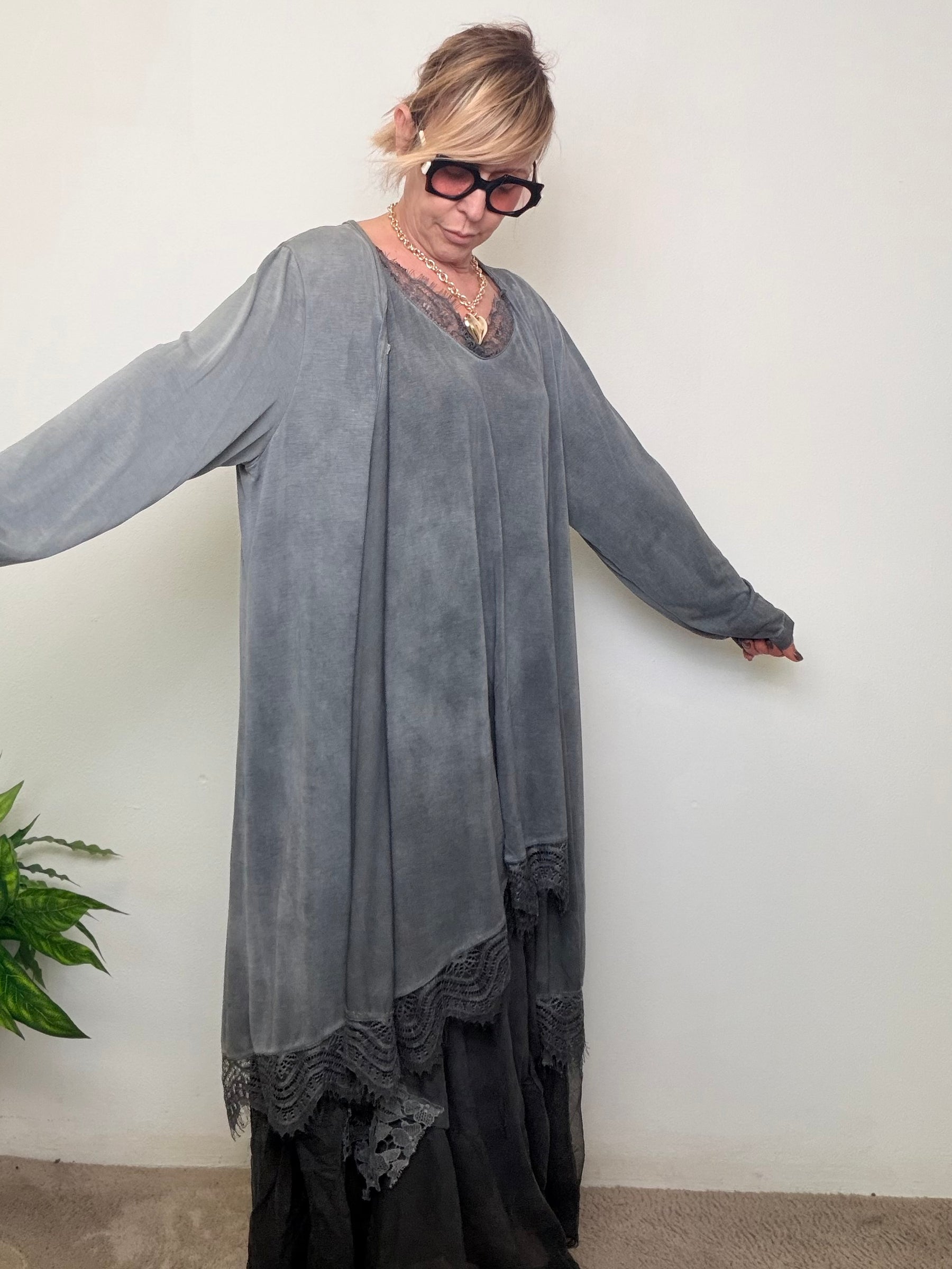 Cardigan Lungo Modal Tinto Capo con Pizzo