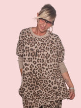 Felpa leopardata con strass dorati - vista intera coordinato