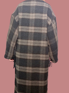 Trench imbottito con retro a quadri e frange