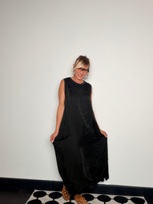 Abito Maxi Satin Trapezio — FEMALE