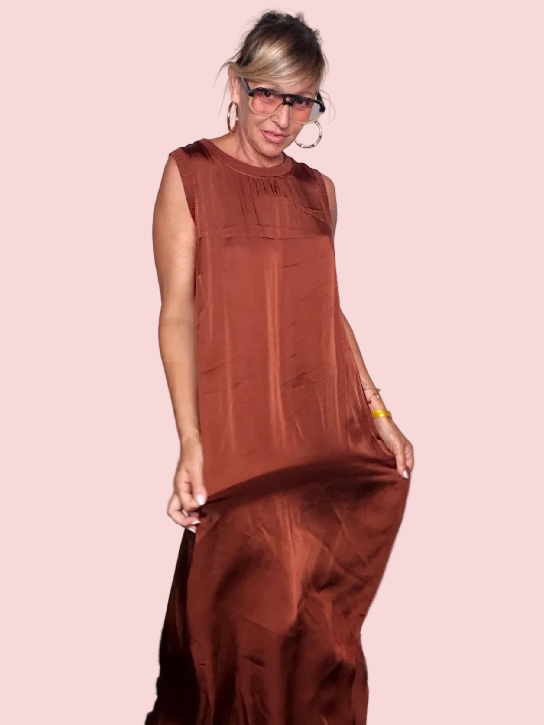 Abito Maxi Satin Trapezio — FEMALE