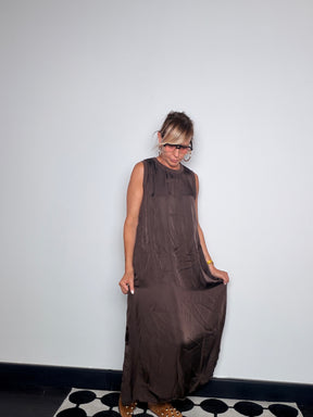 Abito Maxi Satin Trapezio — FEMALE