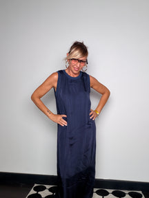 Abito Maxi Satin Trapezio — FEMALE