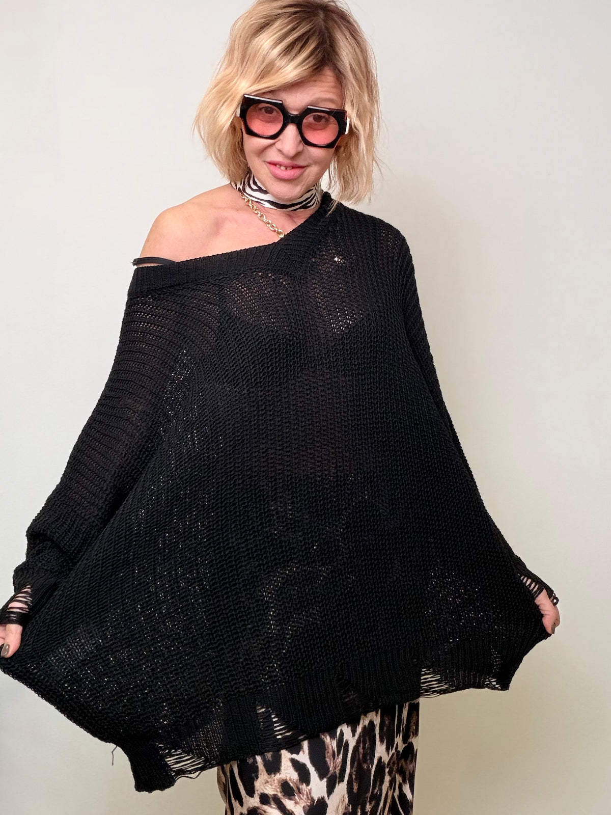 Maglia Oversize Destroyed Nera