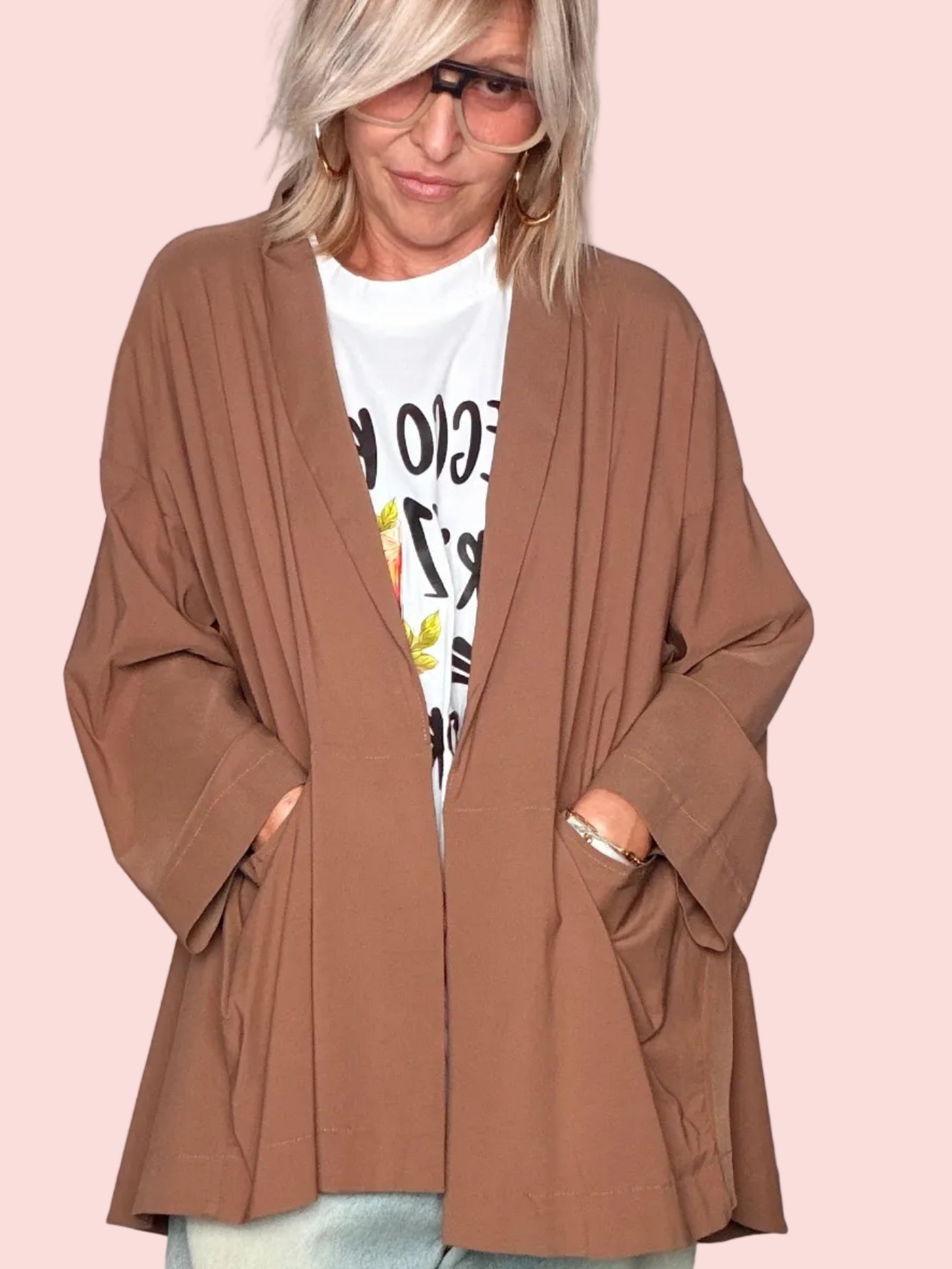 Giacca kimono camel oversize - vista laterale