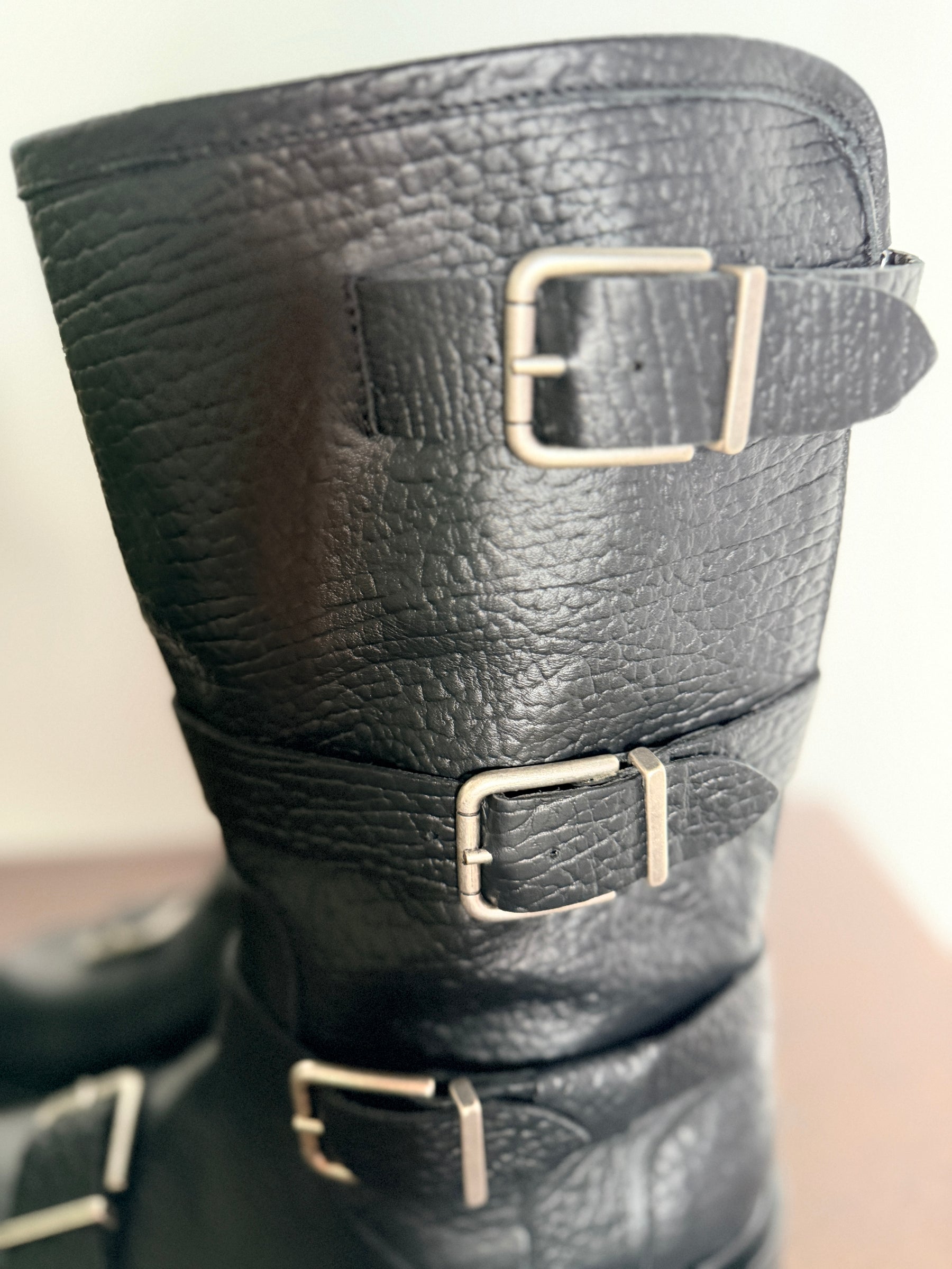 Stivale Anfibio Biker in Pelle Martellata