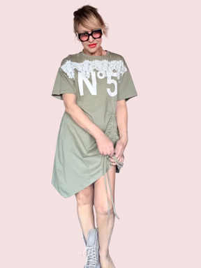 Maxi T-shirt N°5 con Coulisse e Pizzo