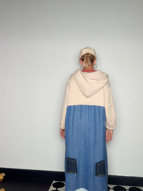 Giacca Abito Maxi Bicolor Felpa e Denim con Cappuccio