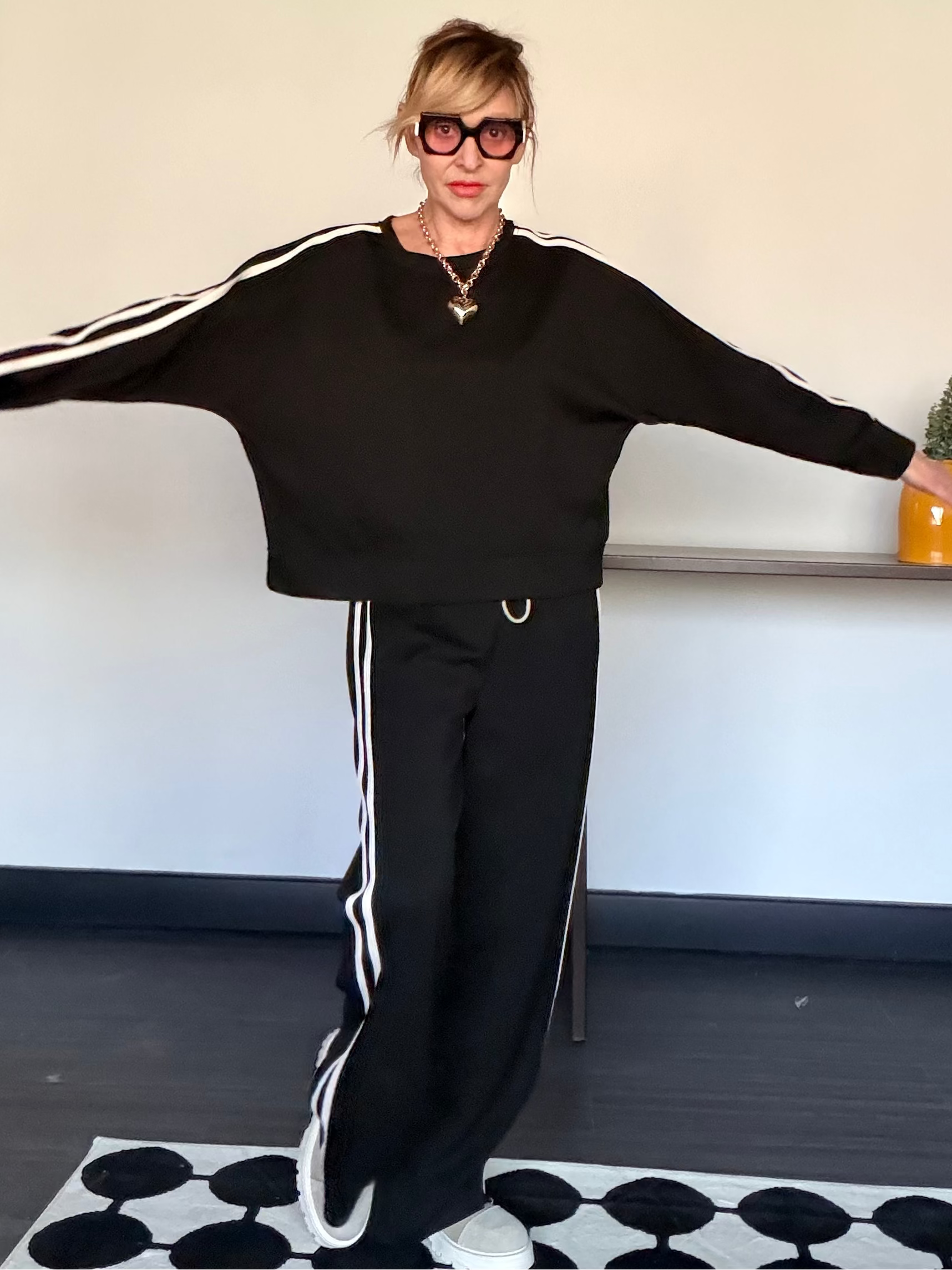 Completo Tuta con Bande – Set Due Pezzi