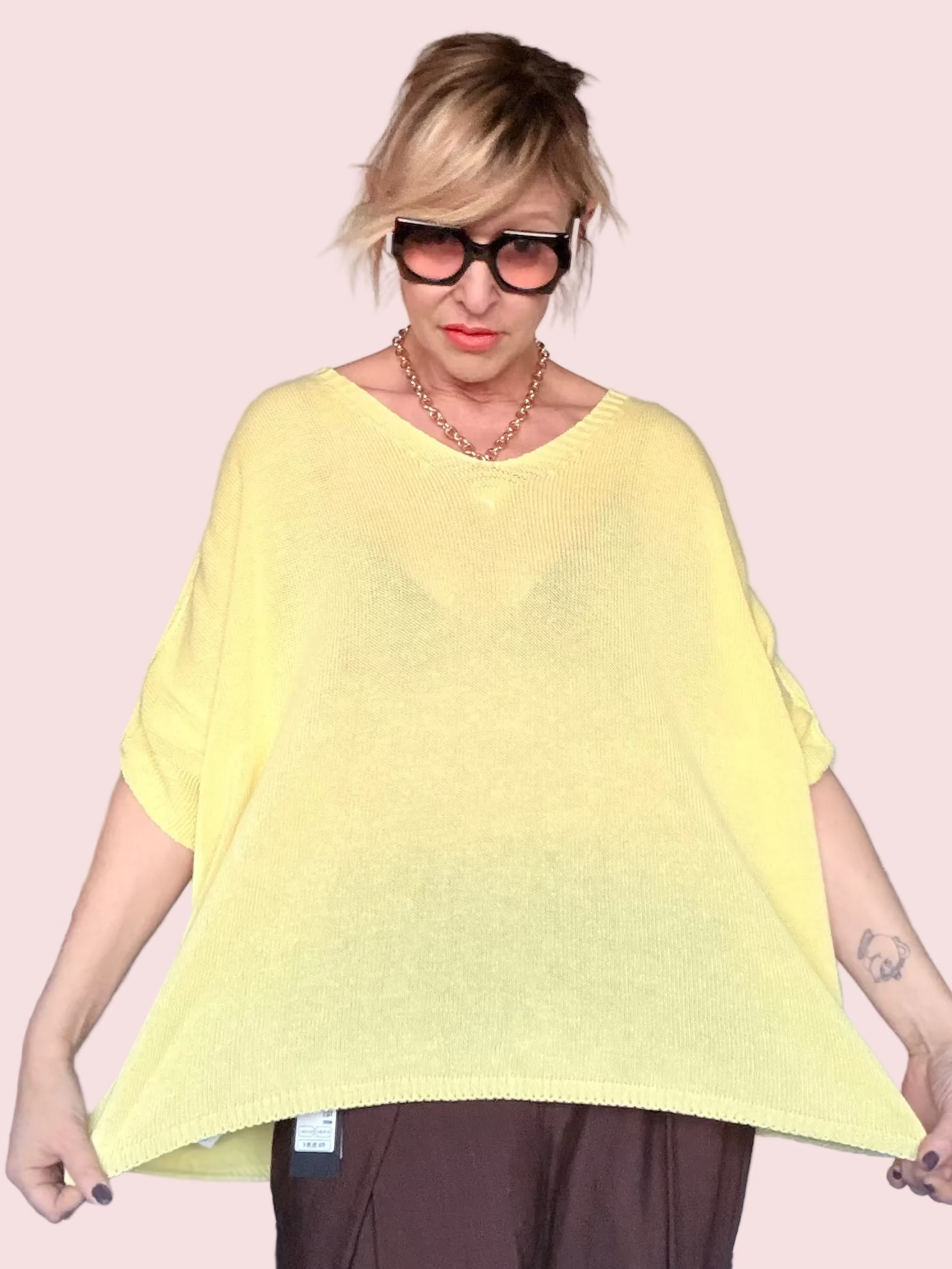 Maglia Over Trapezio in Cotone – Scollo a V