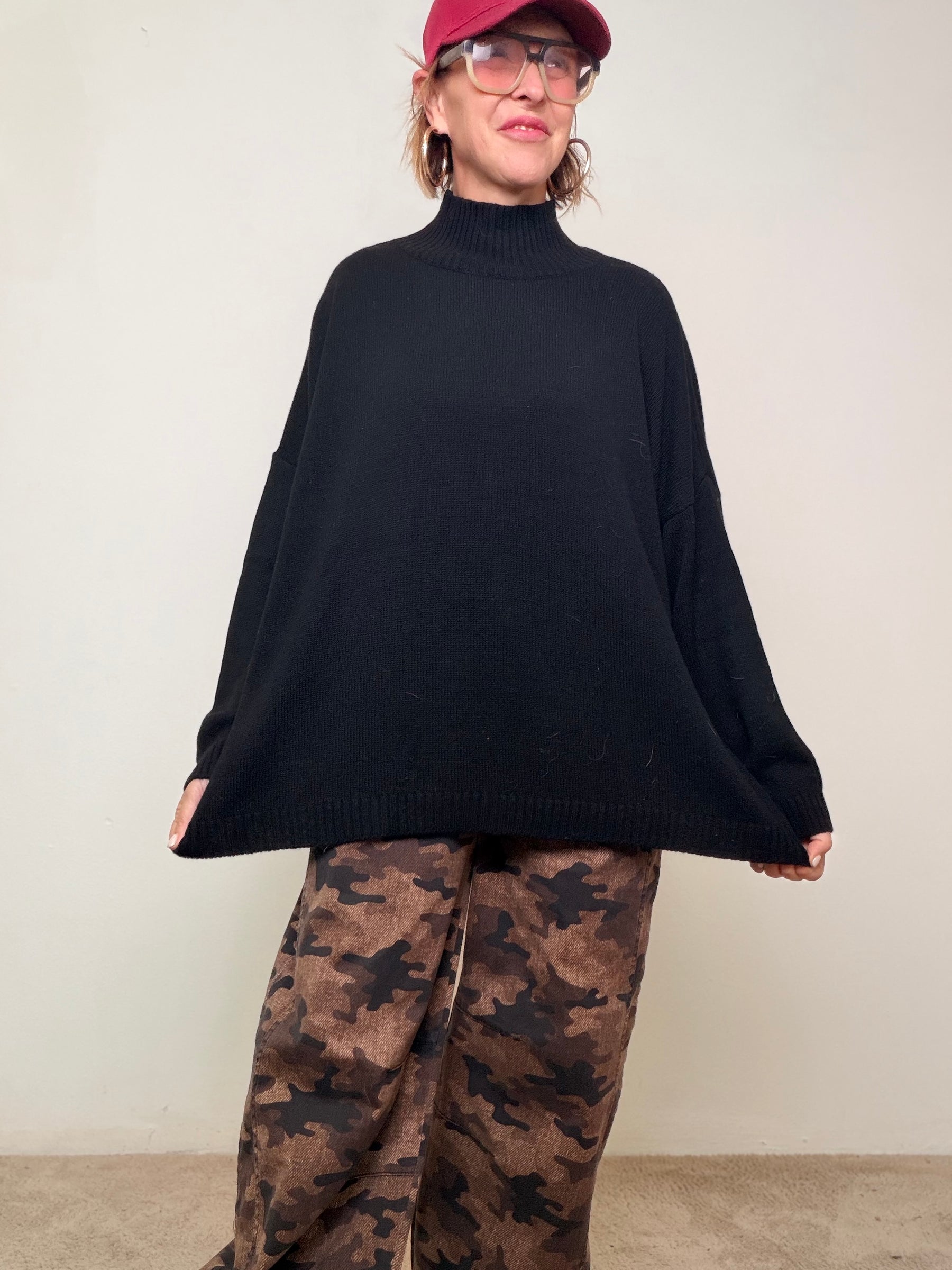 SUSY STAR -MAGLIA DOLCEVITA OVER