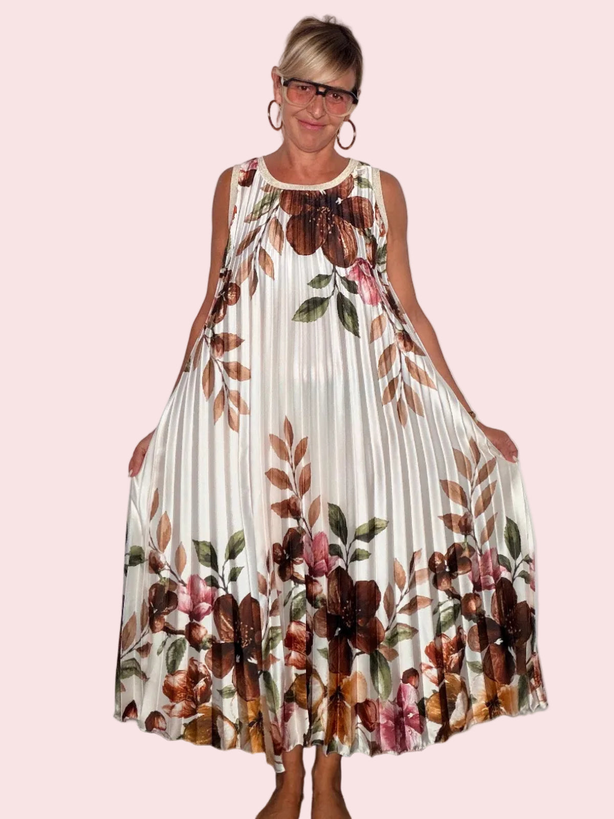 Abito Midi Plissé a Stampa Floreale con Bordo Decorativo