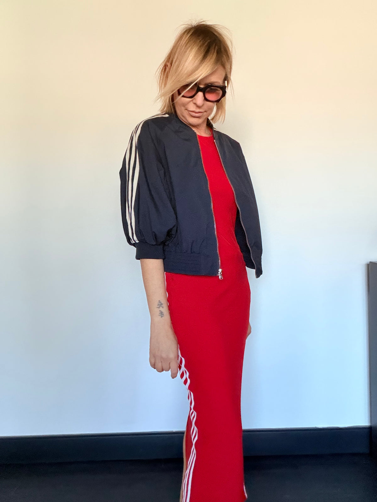 Bomber Crop con Maniche a Palloncino e Bande Laterali