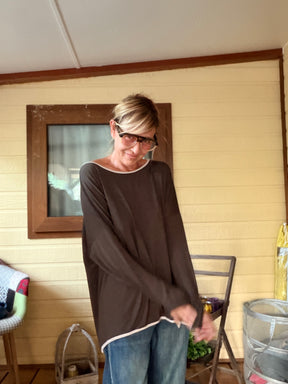 Maglia Oversize a Maniche a Pipistrello con Bordo a Contrasto