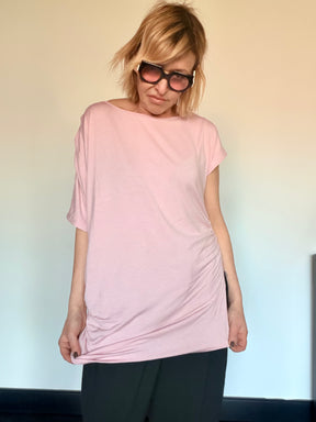 Maglia Asimmetrica con Drappeggio Laterale