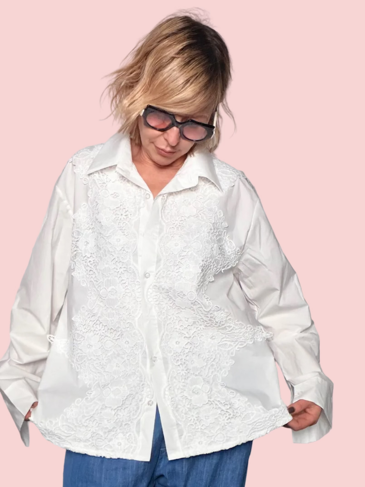 Camicia Bianca con Inserti in Pizzo Macramé