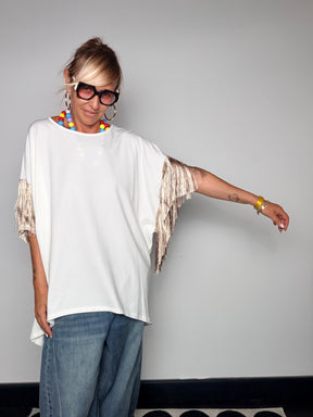 T-Shirt Oversize con Frange Dorate