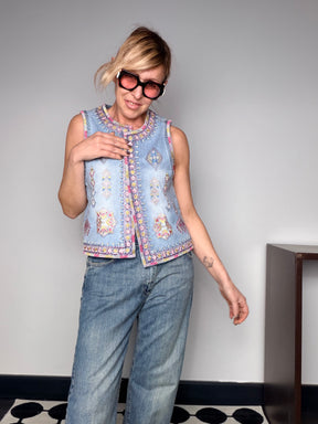 Gilet Denim con Ricami e Borchie Etnici