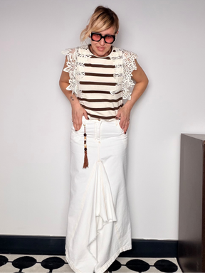 Gonna Jeans Bianca con Drappeggio Asimmetrico