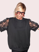 Felpa Oversize Maniche Organza Ricamata