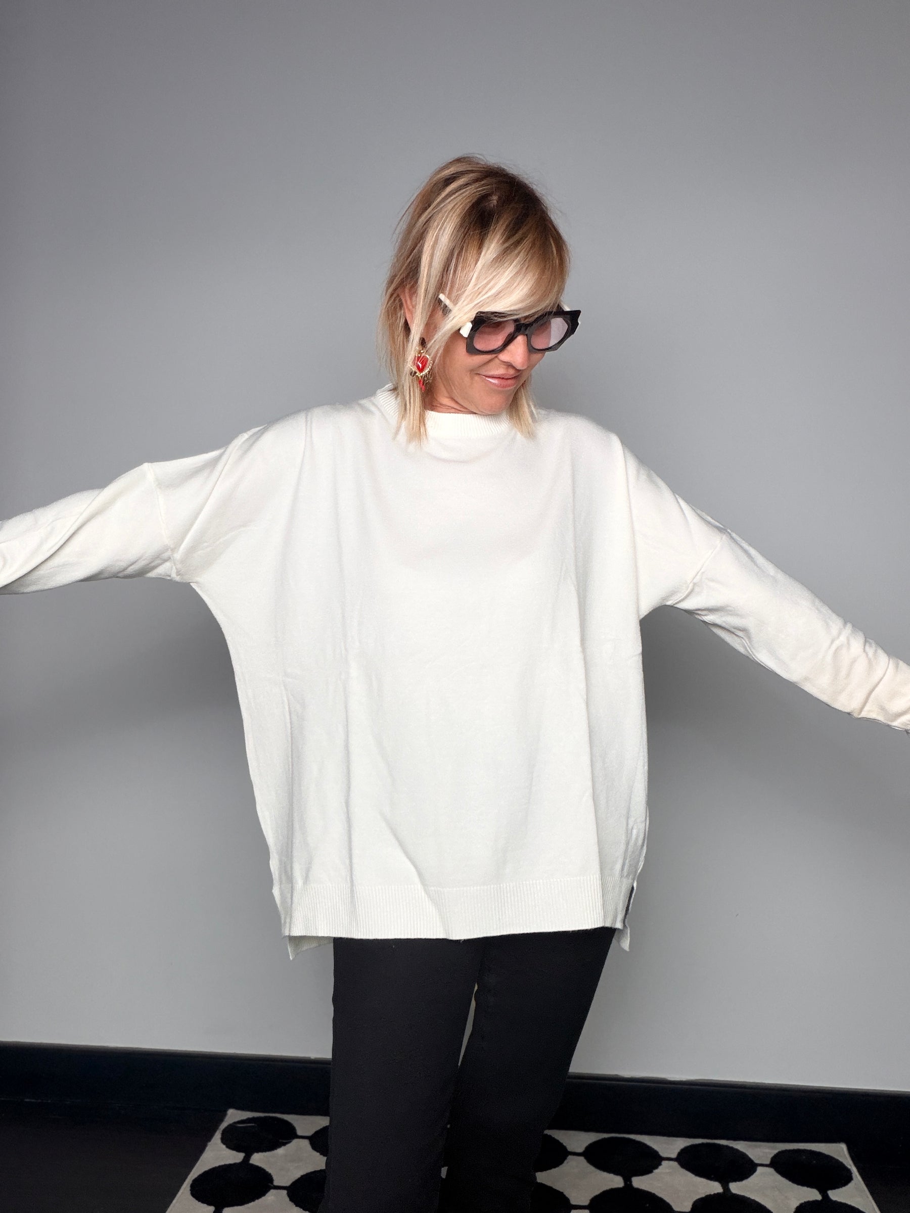 Maglia Oversize Trapezio Scollo Rotondo Spacco (Copia)