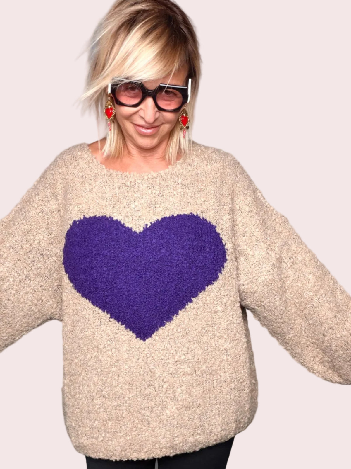 Maglia Bouclé Oversize Maxi Cuore Intarsiato (